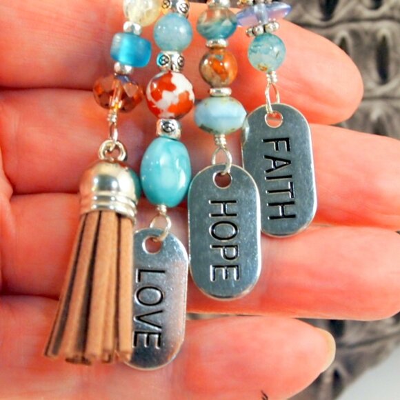 Inspirationally Beaded Tassel Purse Charm Bohemian Key-chain Hope Love Faith - Picture 6 of 6